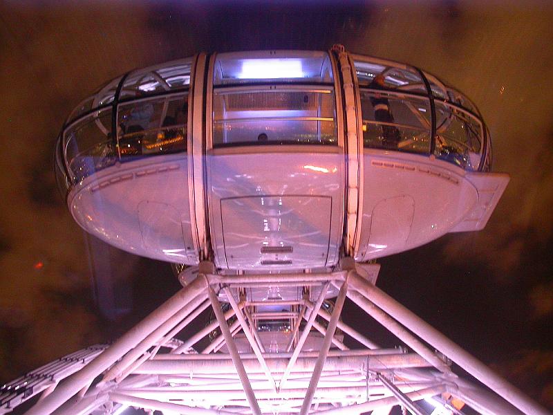 The London Eye - DSCN3378.JPG